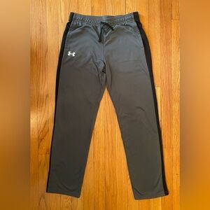 Boys Under Armour jogger pants. Size youth large. Gray with black stripes